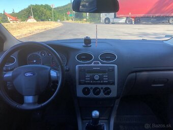 Focus mk2 1.6benzin - 4