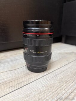 Canon EF 24-70mm f/2.8 L USM - 4