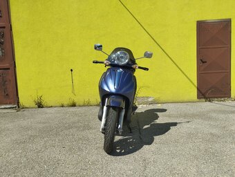 Piaggio Beverly 500 - 4