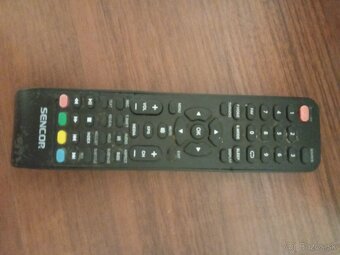 REZERVOVANÉ PREDÁM LED TV SENCOR UHLOPRIEČKA 102CM - 4