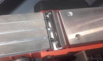 Elektricky hoblik Black&Decker - 4