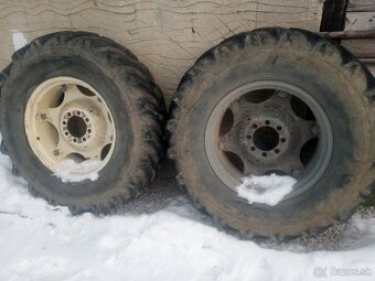 Predám kolesá 16,9 -28 - 4
