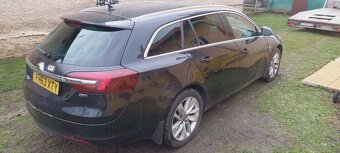 Predám Insigniu 2.0 CRDI - 4