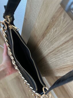 Nová čierna kabelka - 4