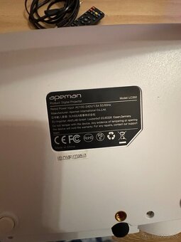 Projektor Apeman LC350 - 4