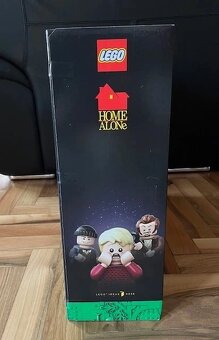 Lego 21330 Sám doma - 4