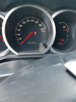 Suzuki Grand Vitara 1.9 diesel - 4