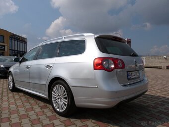 Volkswagen Passat Variant 3.2 V6 Highline 4-Motion DSG - 4