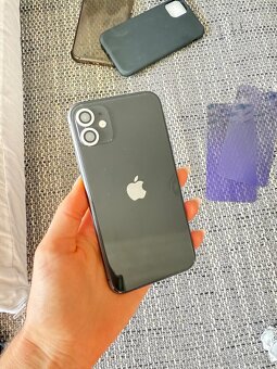 iPhone 11 64GB - 4