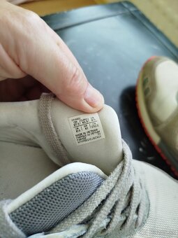Asics - 4