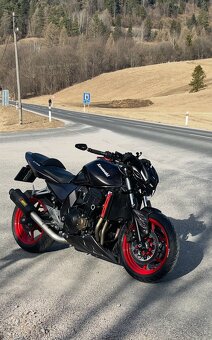 Predam Kawasaki z750 - 4