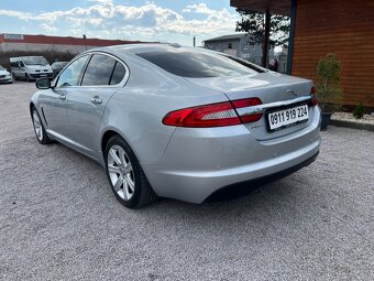 Jaguar XF - 4