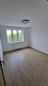 Na prenájom priestranný 3-izbový byt v centre Bytče – BD Pop - 4