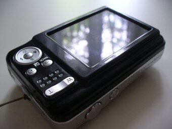 Fujifilm FinePix AX600 Black 14MP,5x zoom,33-165 mm,2,7" - 4