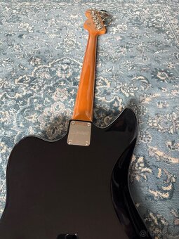 FENDER SQUIER CLASSIC VIBE JAGUAR BASS + extra pickguard - 4