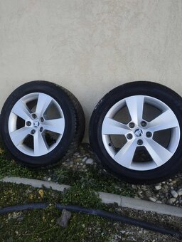Predám kolesá škoda 5x112 R16 zimné pneu.205/55R16 - 4