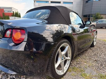 BMW Z4 2.5i - 4