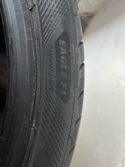 Predám letné pneumatiky 225/40ZR18 (92Y) Eagle F1 Supersport - 4