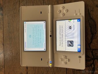 Nintendo DSI komplet balenie + r4 karta + 32gb sd karta - 4