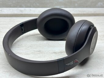 Beats Pro Wireless, brown - 4