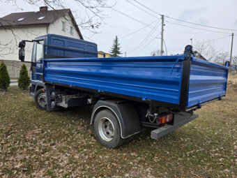 Sklápač Iveco Eurocargo 100E18 veľmi dobrý stav, trojstrann - 4
