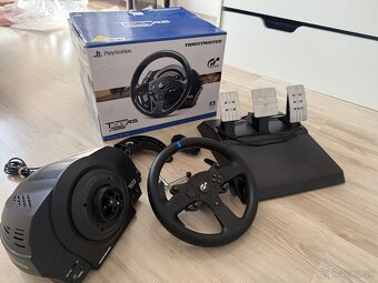 Predám Volant Thrustmaster T300 RS a 3-pedále - 4