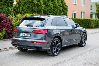 Audi Q5 40 2.0 TDI Design quattro S tronic - 4