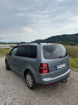 Volkswagen Touran 1.9TDI 66kw - 4