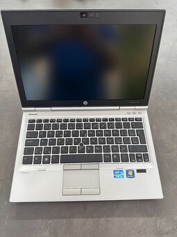 HP EliteBook 2570p + 2 funkčné HP dockovacie stanice - 4