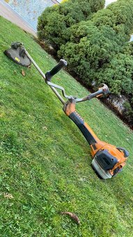 Predám krovinorez Bc2700xce-fs410c - 4