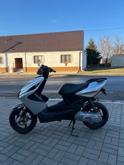 Yamaha aerox 70cc - 4