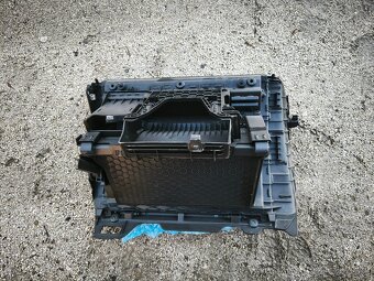 VW Golf 7 kastlik spolujazdca 5G1857285E - 4