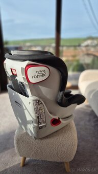 Britax Römer king II - 4