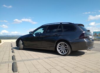 BMW e91 320d 120kw - 4
