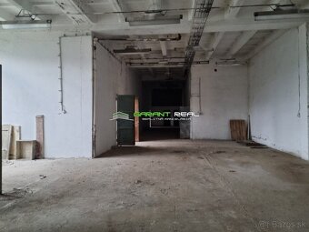 Priemyselná budova - 1000 m2 v Michalovciach - 4