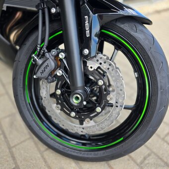 Kawasaki Ninja 650 2025 čierna - 4