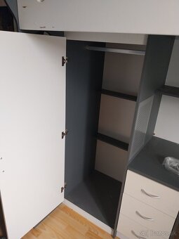 Postel zo stolom - 4