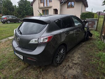 Mazda 3 na opravu - 4
