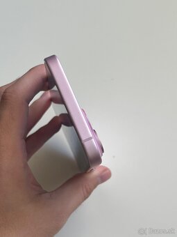 iPhone 15 256 GB ružový - 4