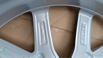 5x108 mm R18 VOLVO ALU disky - 4