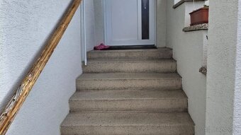 Na predaj 4i RD v obci Banka pri Piešťanoch - 4