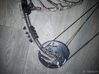 Kladkovy luk LH Hoyt pro defiant - 4
