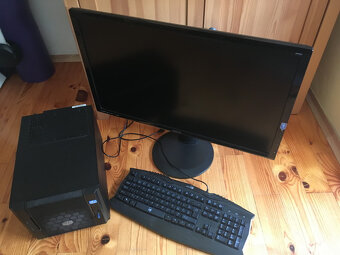 PC zostava Intel Core i7 3770 nVidia GTX1650 27"LCD monitor - 4