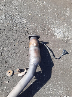 AUDI A8, S8 D2 - prodám výfuk + předkatalyzátory - 4