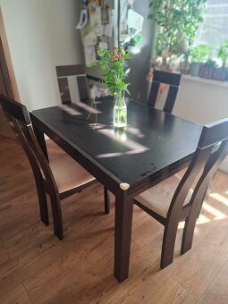 jedalensky stol a 4 stolicky - 4