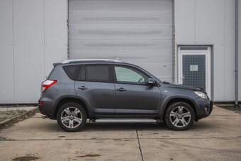 Toyota RAV4 2.2l D-CAT 110kW, A/T - 4