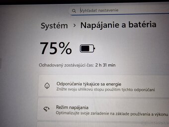 Dell inspirion 3520 - 4