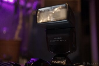 Minolta Dynax 7000i + 50/1.4 28-135/4 - 4