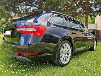 Superb Combi 2,0 TDI 110kw Virtual - 4