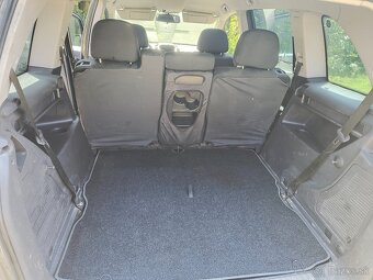 Opel Zafira - 4